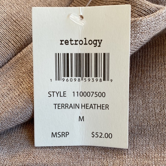 NWT Retrology Beige Tan Sweater Skirt, Size medium - Picture 6 of 10